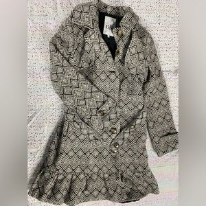 Black/grey/white wool geometric trench